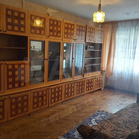 3-к. квартира, 72 м², 1/5 эт.