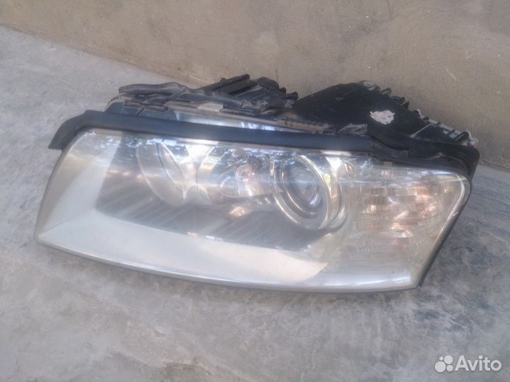 Фара на audi A8 левая 2004 г