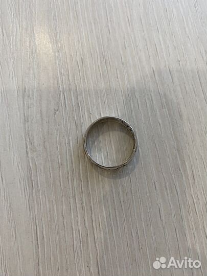 Серебряное кольцо