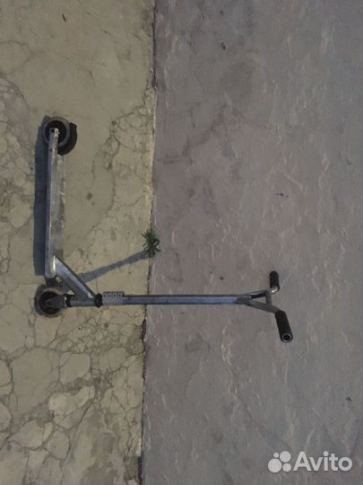 Трюковой самокат