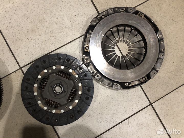 Маховик со сцеплением skoda octavia a4 typ