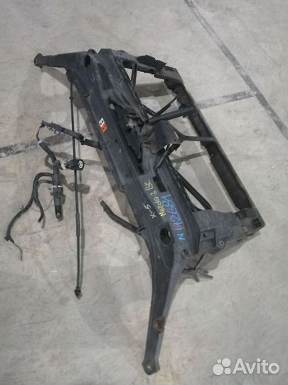 Телевизор суппорт радиатора Mazda 3 BK