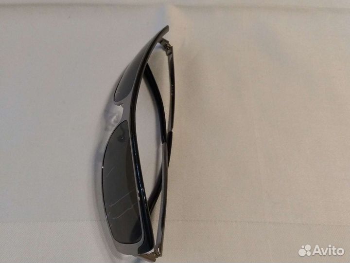Солнцезащитные очки оригинал