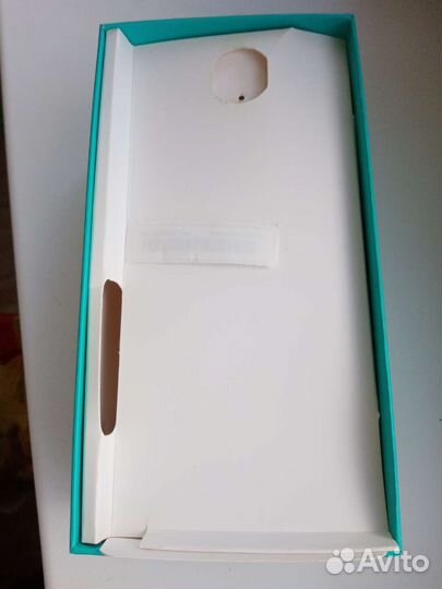 Коробка от телефона honor 7c, 7a