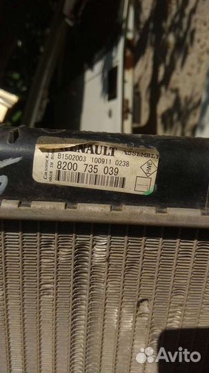 Радиатор Рено Логан
