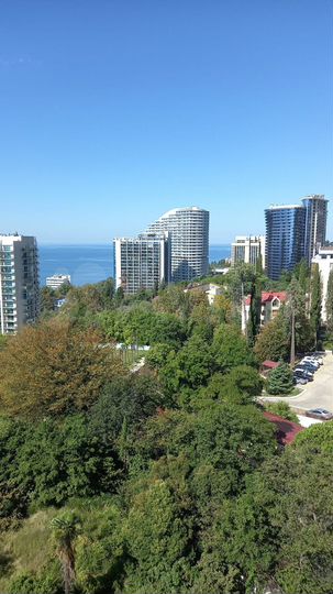 2-к. квартира, 40 м², 8/17 эт.