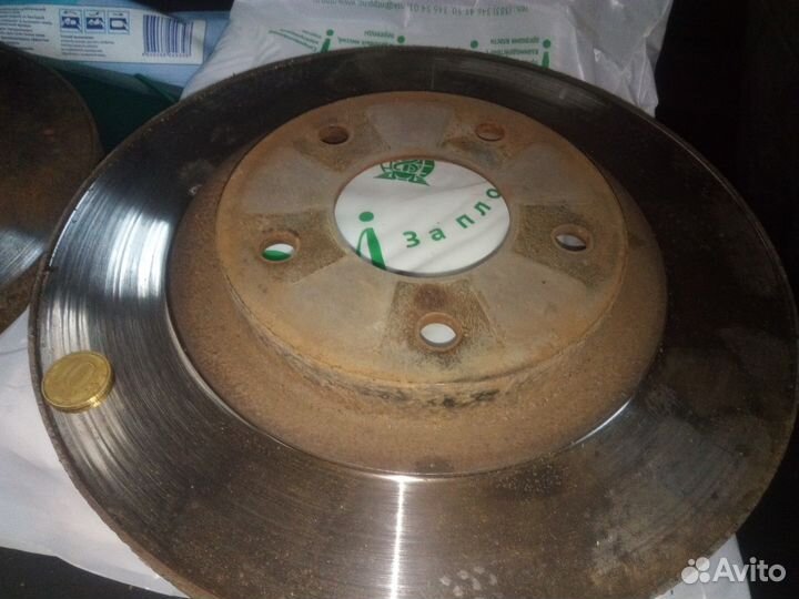 Тормозные диски передние Nissan Qashqai J10 2шт бу