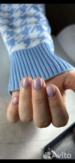 Маникюр с покрытием гель-лаком