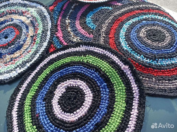 Коврик плетеный