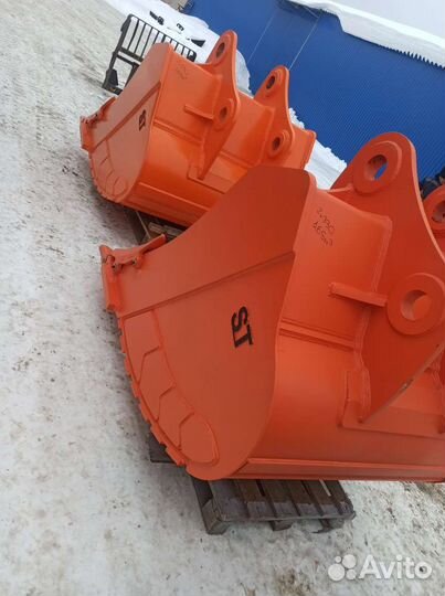 Ковш усиленный для Hitachi ZX330 объём 1,65м3