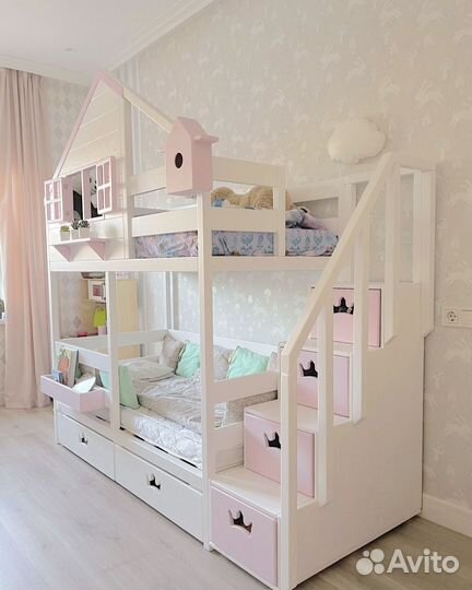 Детская кровать с ящиками от 3 лет