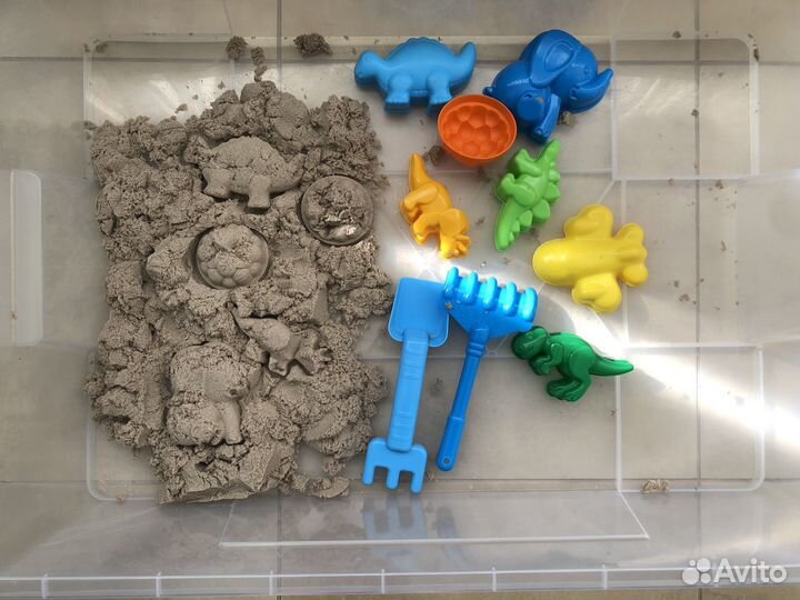 Кинетический песок, 2,5 кг. Формочки