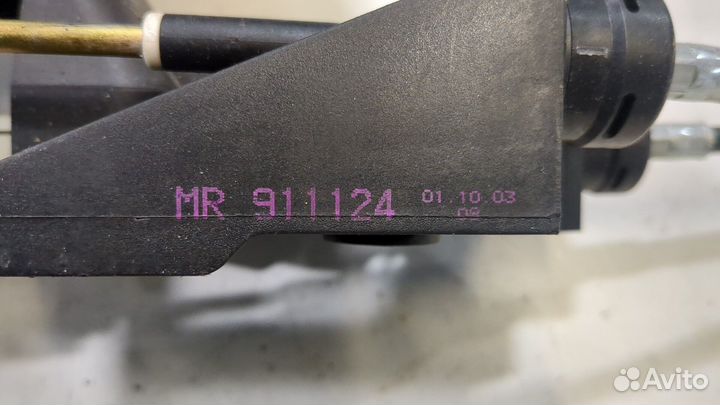 Кулиса кпп Mitsubishi Carisma, 2003