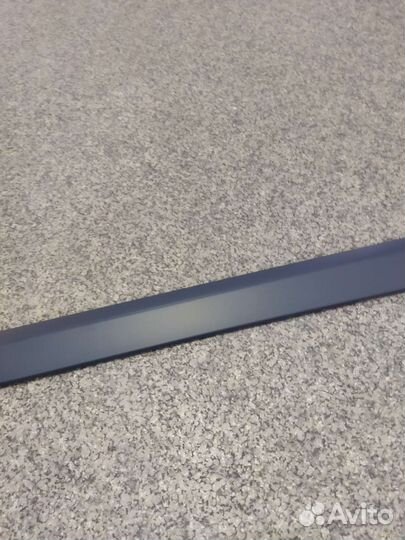 Молдинг двери Octavia A5 1Z0853517A новый