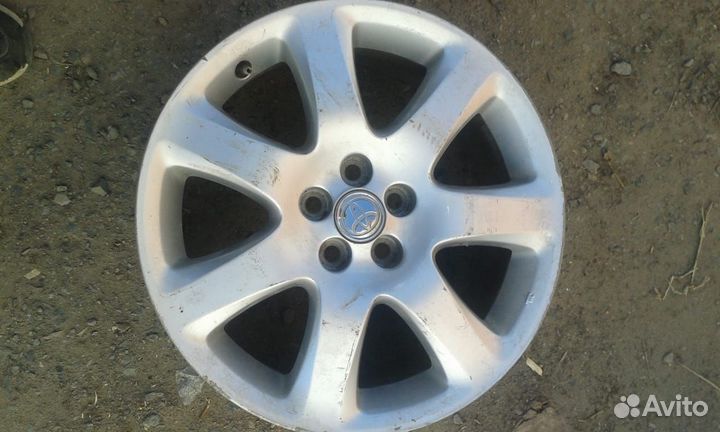 Продаю оригинальные литые диски 5х100хR17 компл4шт