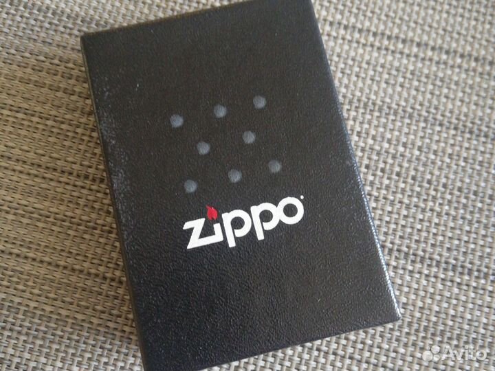 Зажигалка бензиновая zippo, США