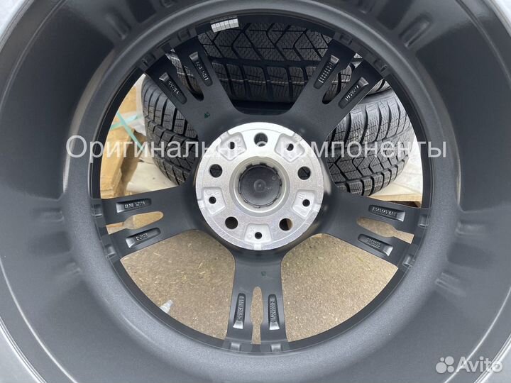 Оригинал. Зимние колеса BMW M5 F90, стиль 705M