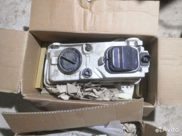 Блок фар Passat b4