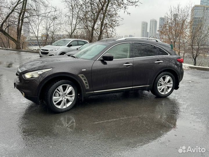 Infiniti FX37 3.7 AT, 2012, 166 700 км