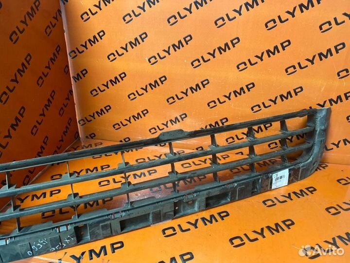 Решетка бамперная Lexus Lx570 LX570 2008