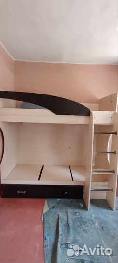 2х ярусная кровать с матрасом