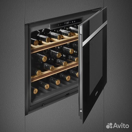 Винные шкафы smeg/ Linea CVI121N3