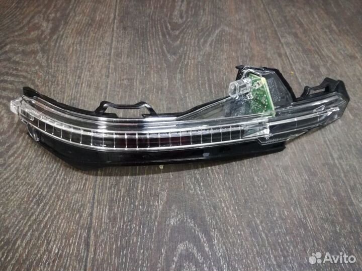 Указатель поворота 4M0949102A Audi Q5 Q7
