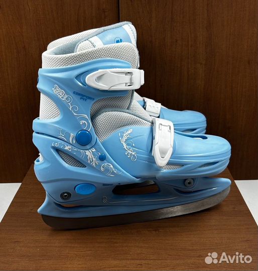 Б) Женские фигурные коньки