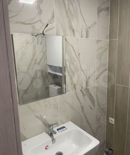 2-к. квартира, 75,7 м², 1/25 эт.