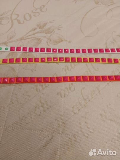 Ремни женские кислотного цвета