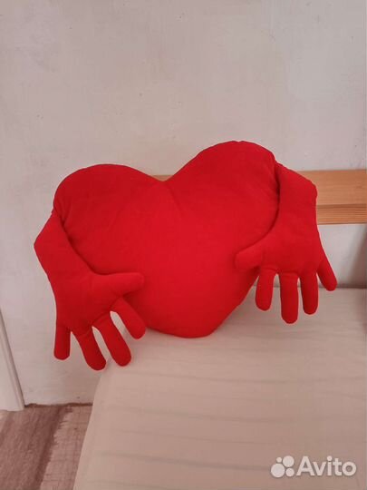 Подушки декоративные разные