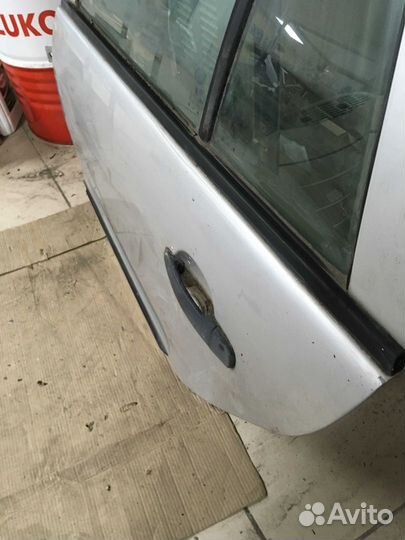 Дверь задняя левая Skoda Fabia I 6Y универсал
