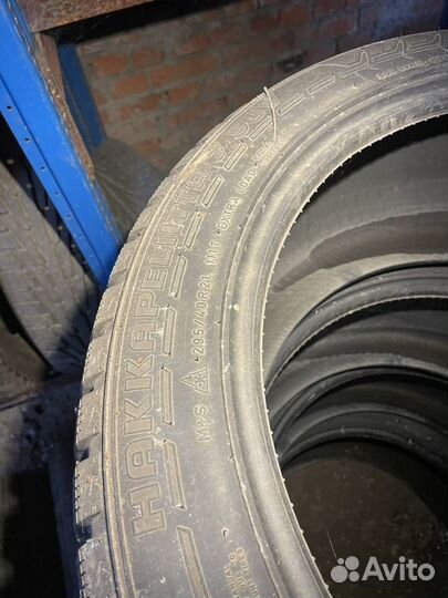 Nokian Tyres Hakkapeliitta 7 SUV 295/40 R21