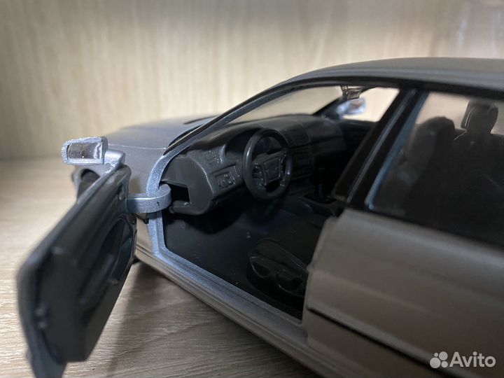 Модель автомобиля BMW 328i M3 e46 1:24 Welly