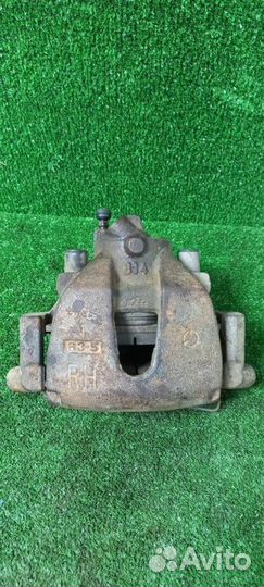 Суппорт тормозной передний правый Mazda Mazda3 BK