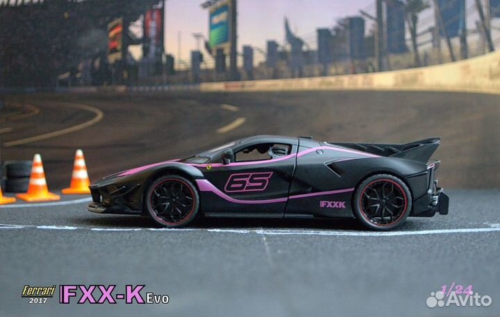 Модель Ferrari fxxk Evolution 1/24