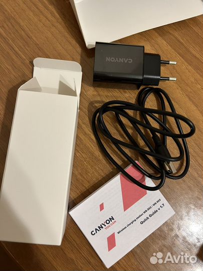 Беспроводное зарядное устройство canyon 15 W