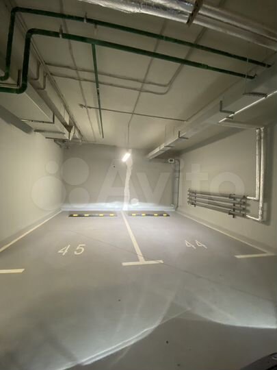 Машиноместо, 16 м²