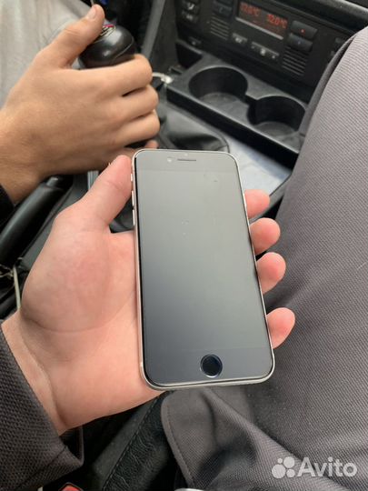 iPhone se 2020