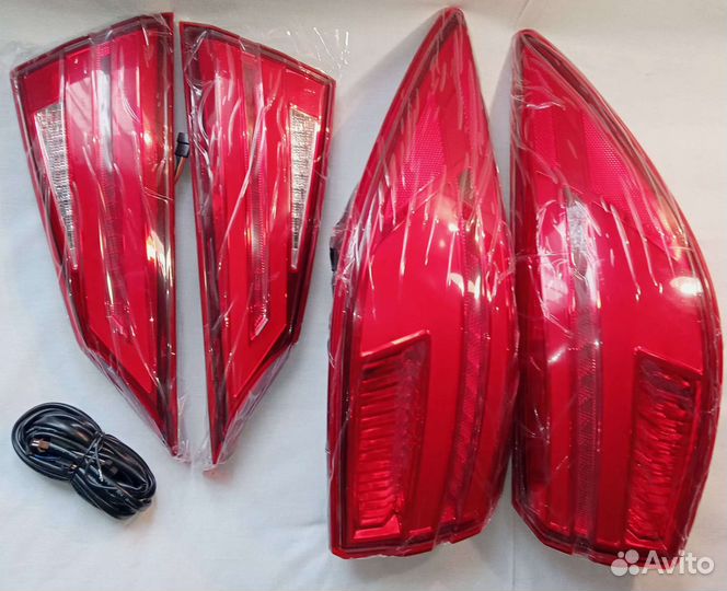 Задние фонари новые для Mazda 3 Axela