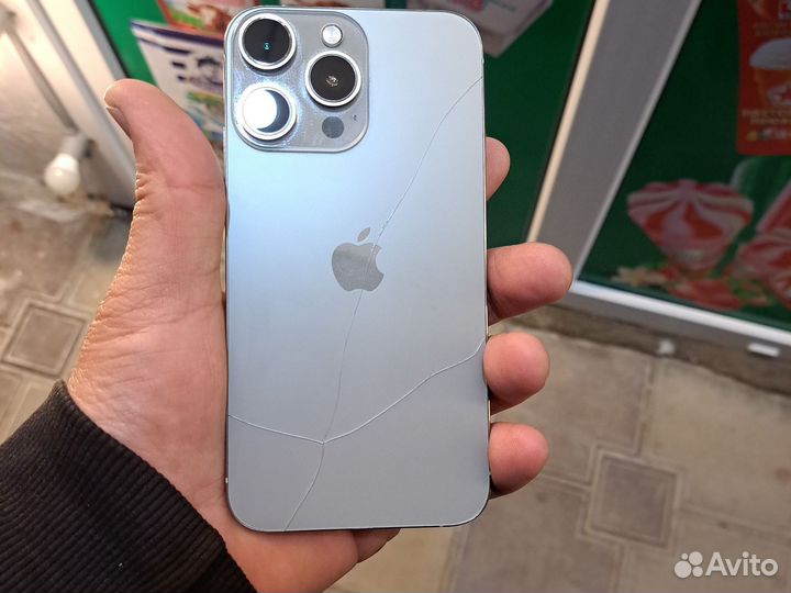 iPhone Xr, 128 ГБ