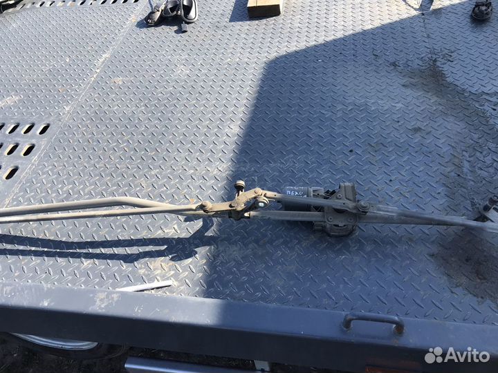 Трапеция дворников peugeot 308