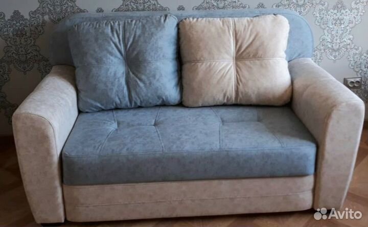 Продаётся диван