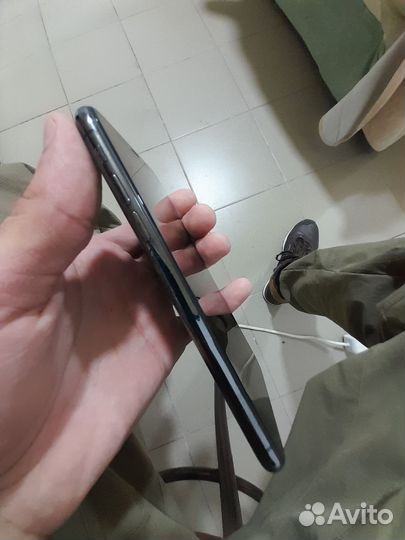 Телефон iPhone 10 x 64гб