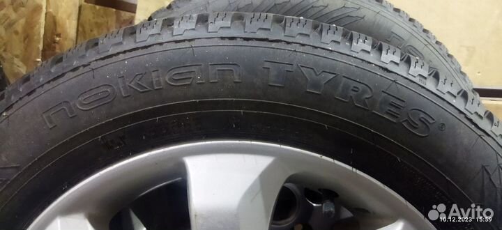 Диски с новой резиной для KIA 205/60/R16