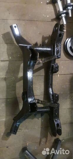 Задний подрамник Mitsubishi Outlander XL