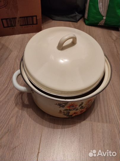 Сковорода Кастрюли