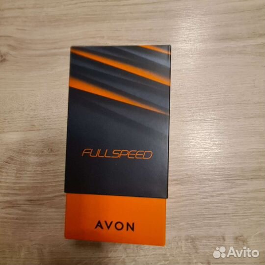 Парфюмерный набор от avon