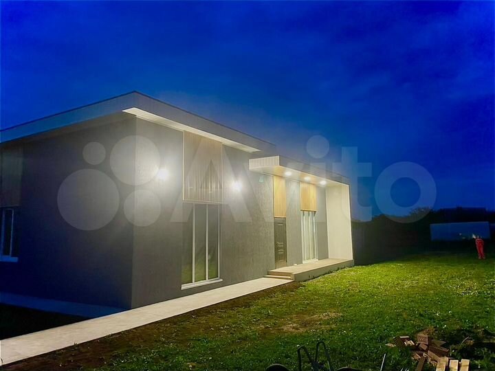 Дом 93,3 м² на участке 8 сот.