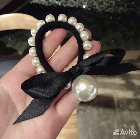 Резинка с большим жемчугом